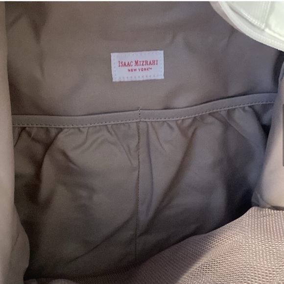 ISAAC MIZRAHI New York Tik Tok Viral Backpack| NWT| Cream Color - Picture 12 of 16